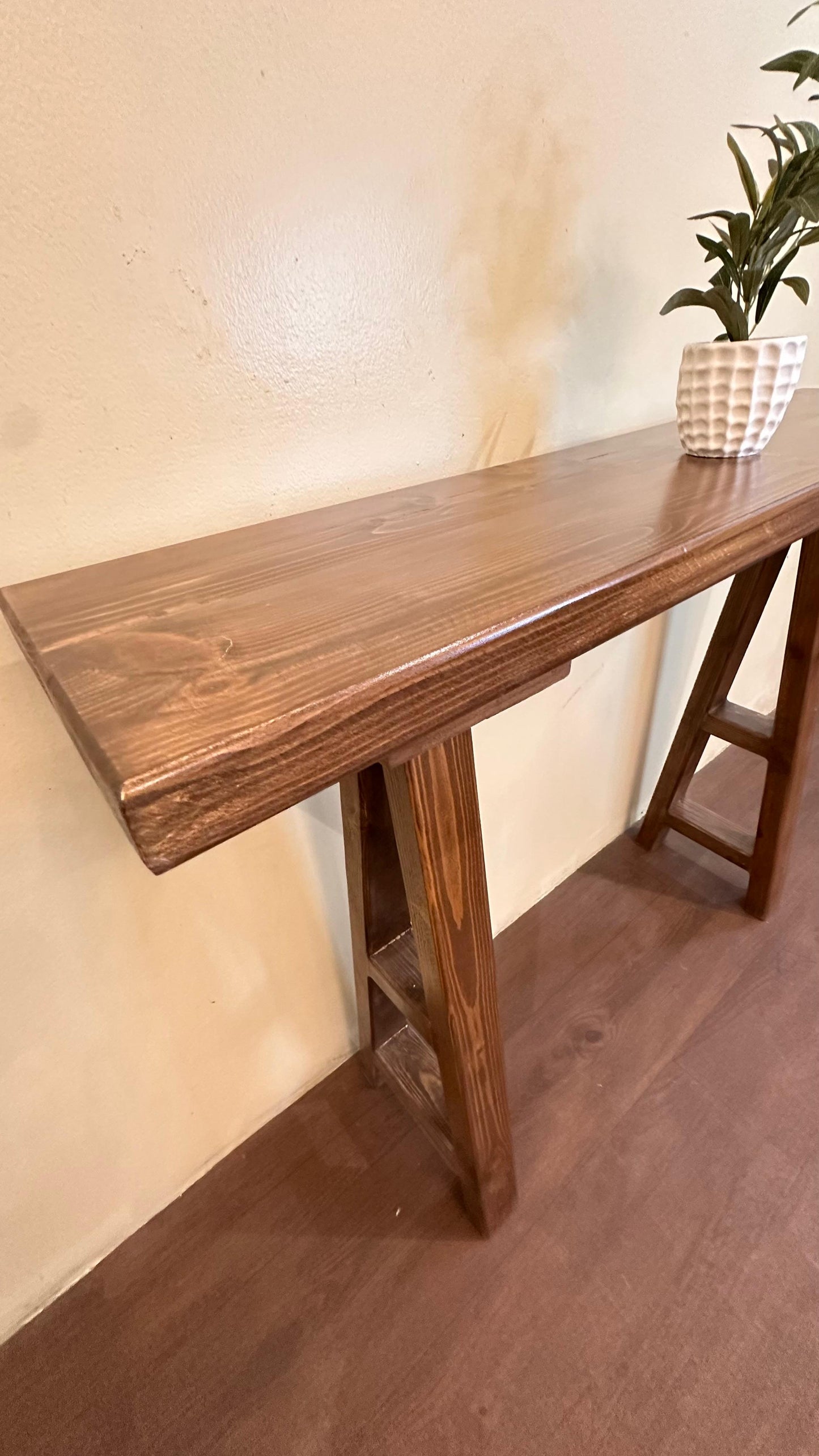 Modern coffee corner table