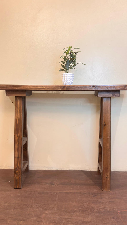 Modern coffee corner table