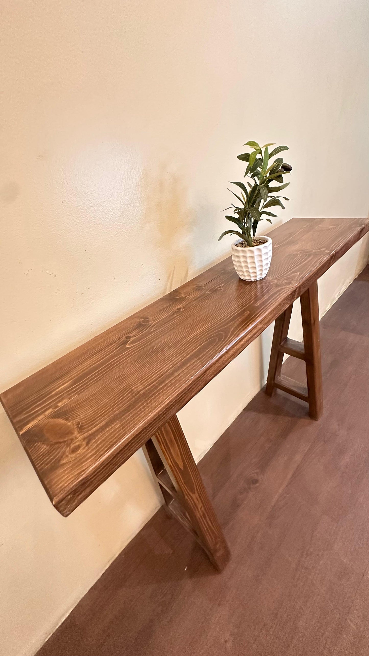 Modern coffee corner table