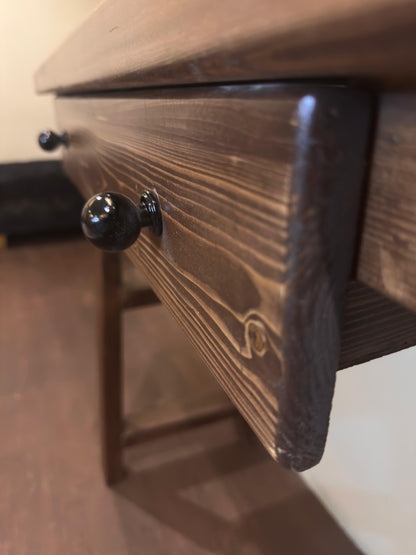 Wooden coffee corner with Drawer