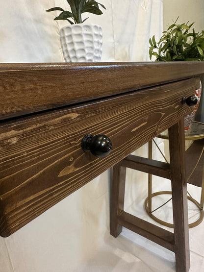 Wooden coffee corner with Drawer