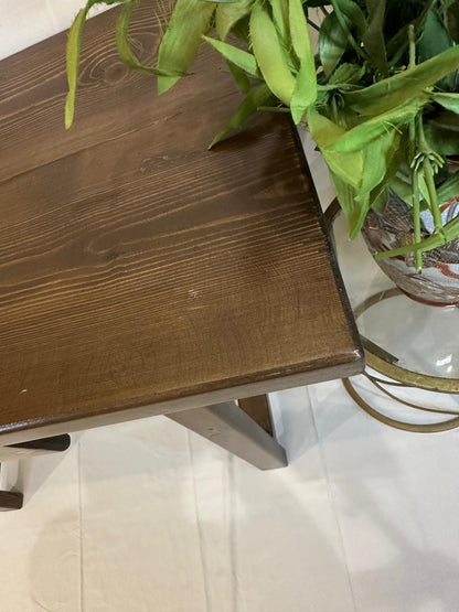 Wooden coffee corner with Drawer