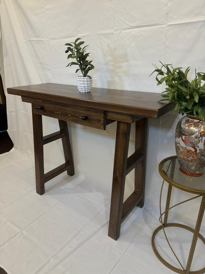 Wooden coffee corner with Drawer