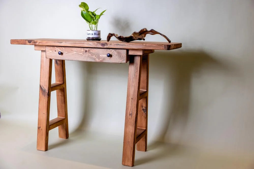 Wooden coffee corner with Drawer